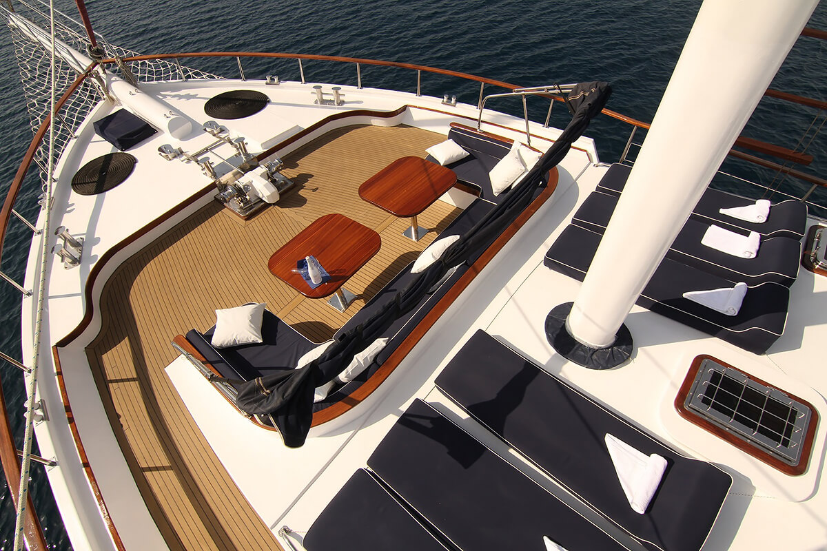 [SAILING-YACHT-AURUM]-7562-3.jpg