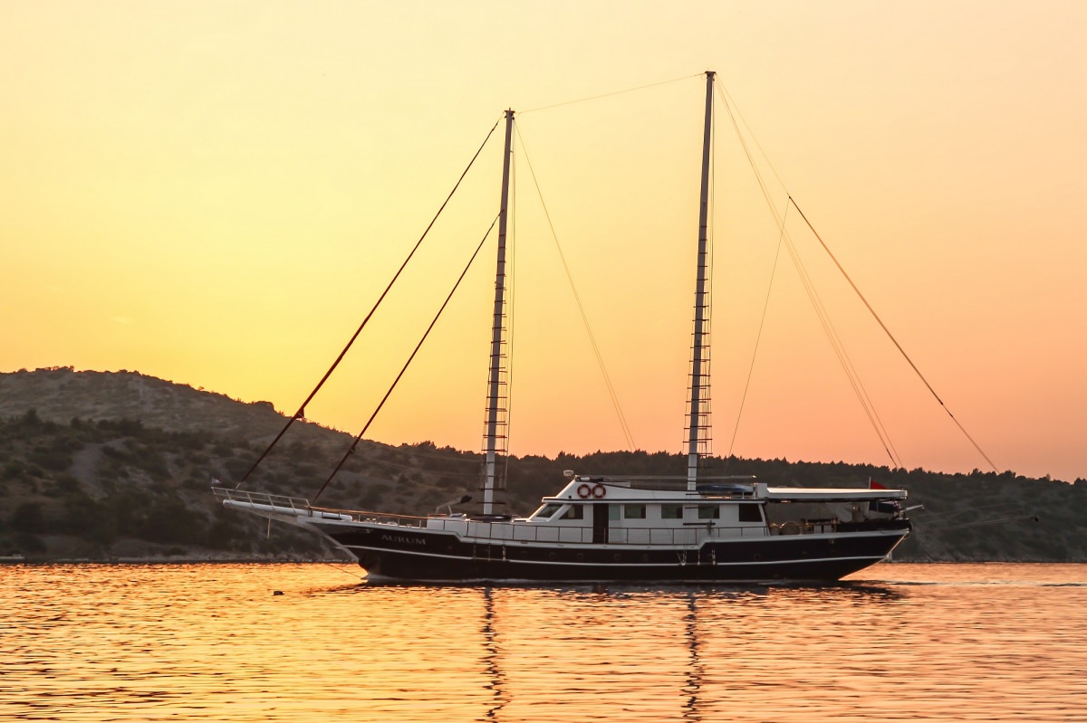 [SAILING-YACHT-AURUM]-7562-5.jpg