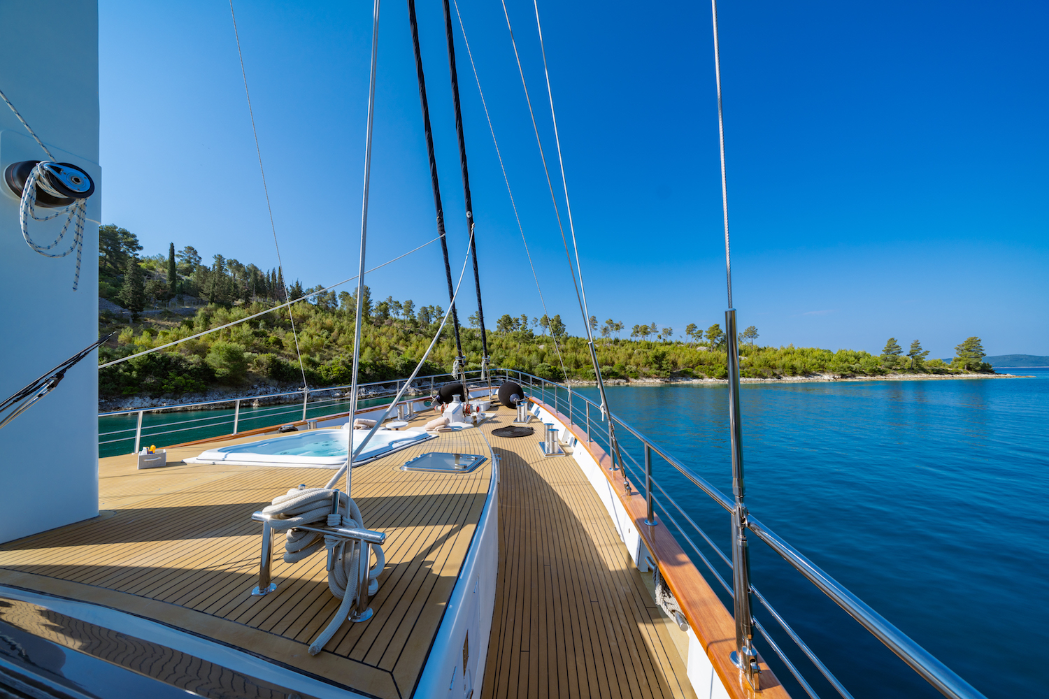 [SAILING-YACHT-NAVILUX]-7258-8.jpg