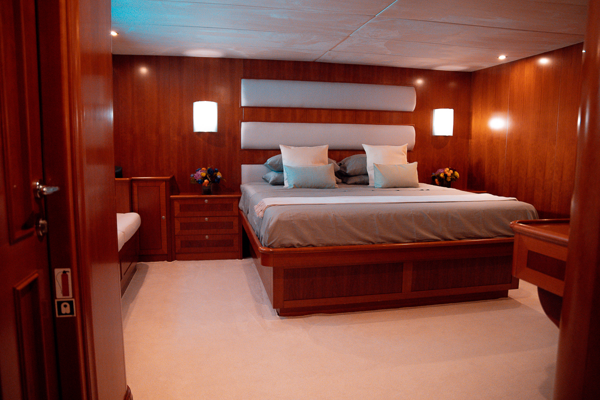 [YACHT-VOYAGER]-7678-1.jpg