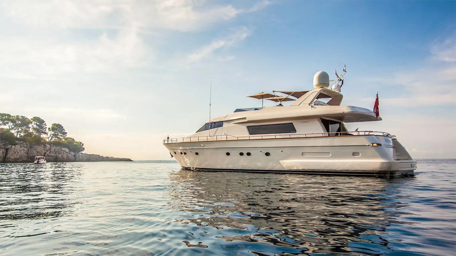 102 Motor yacht SOLAL.jpg