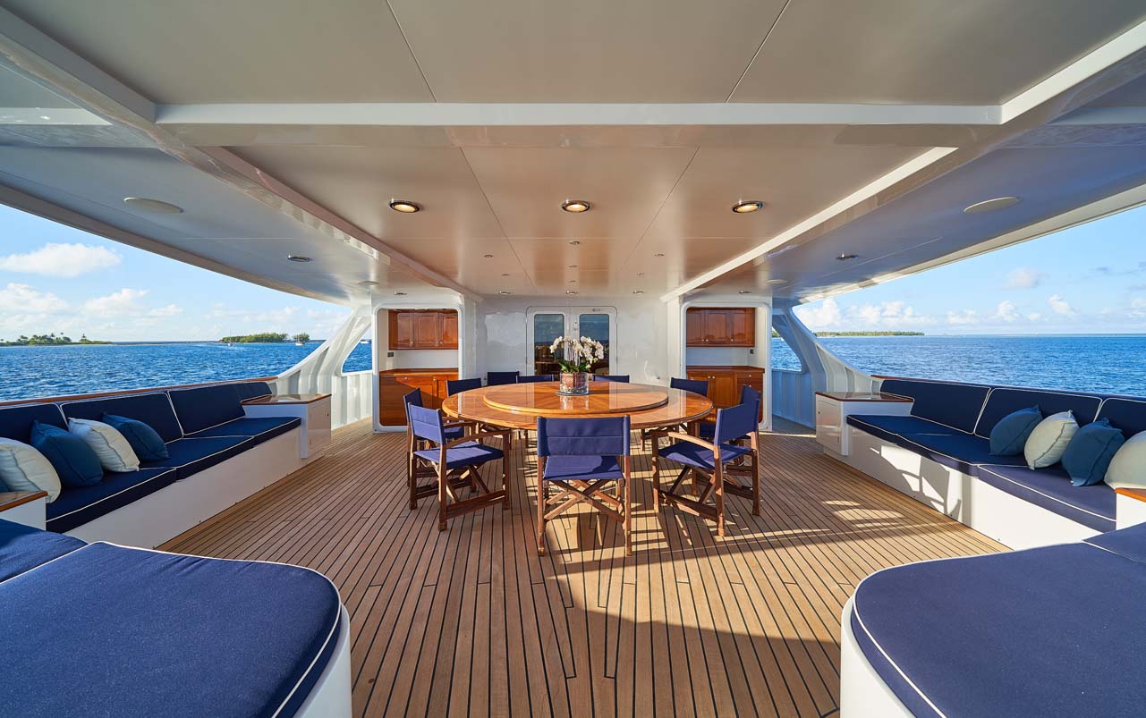 201 Upper deck dining.jpg
