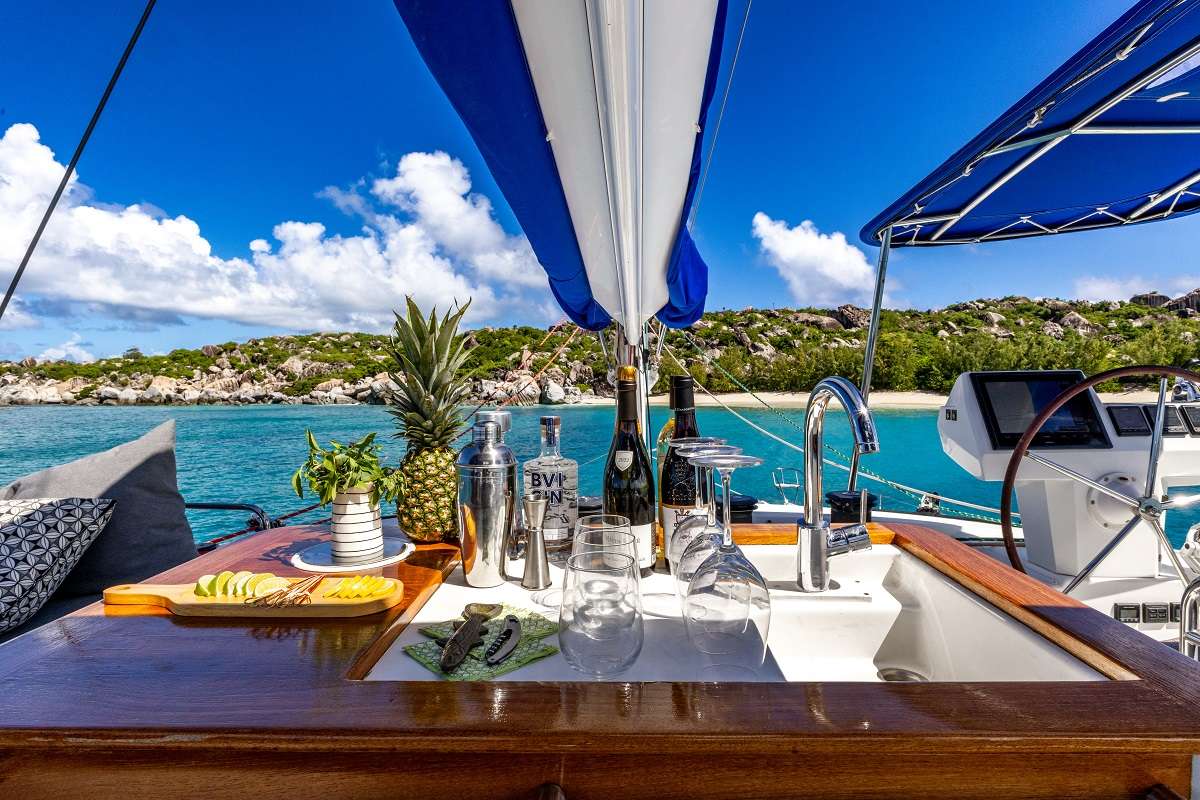203 Sun deck bar.jpg