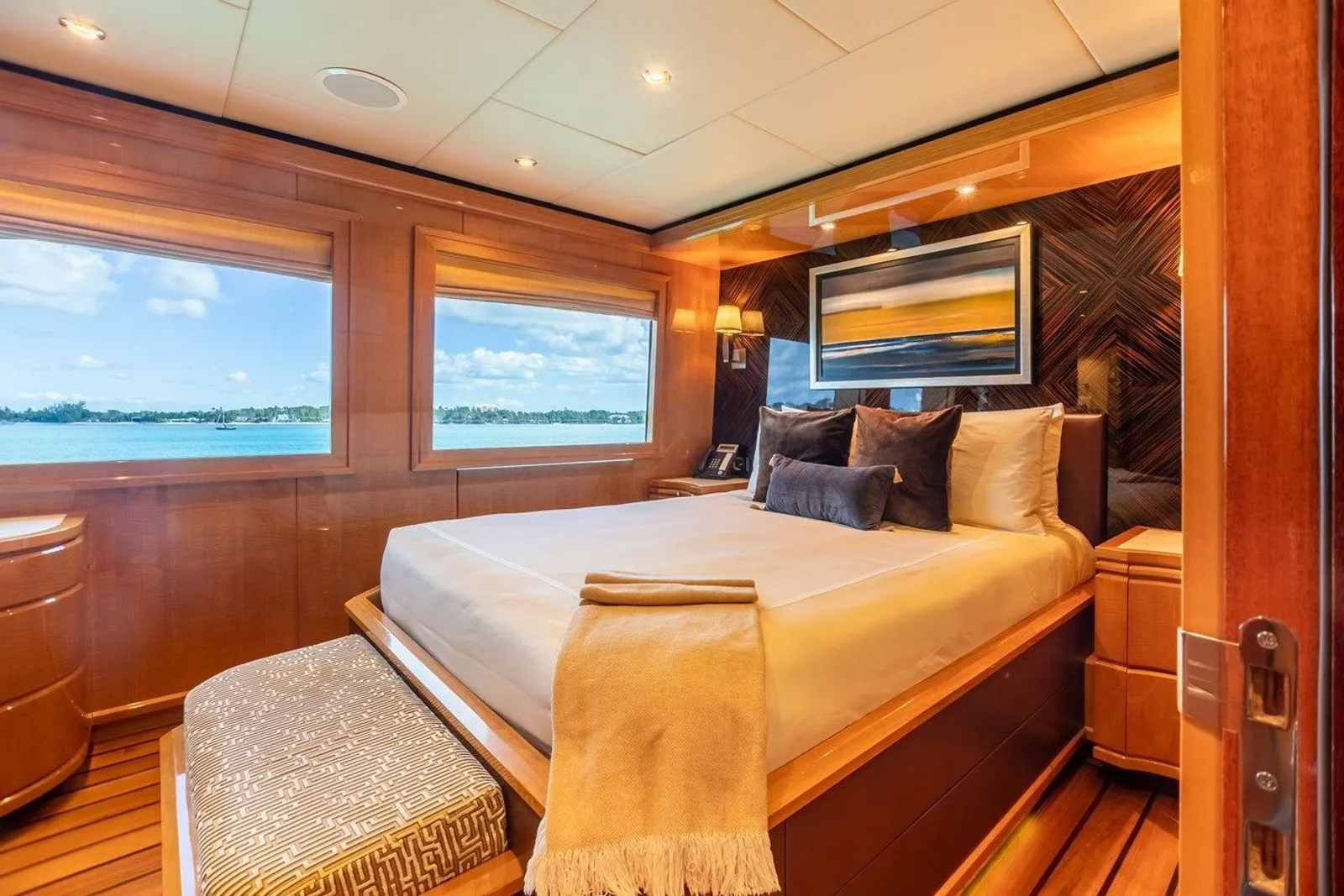 405 VIP suite.jpg