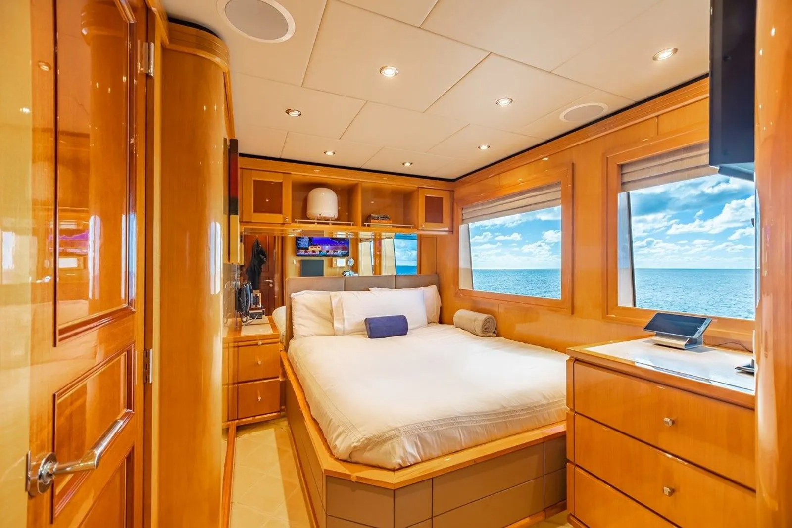 407 Double suite.jpg