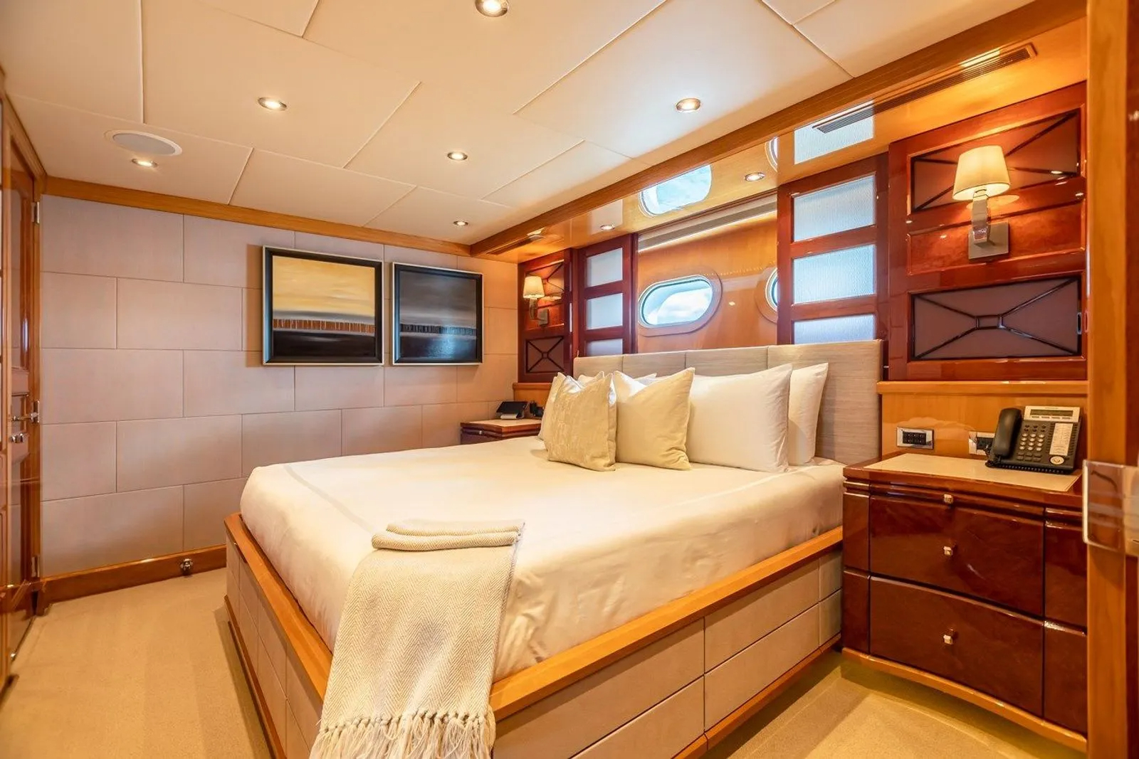 408 Guest suite.jpg