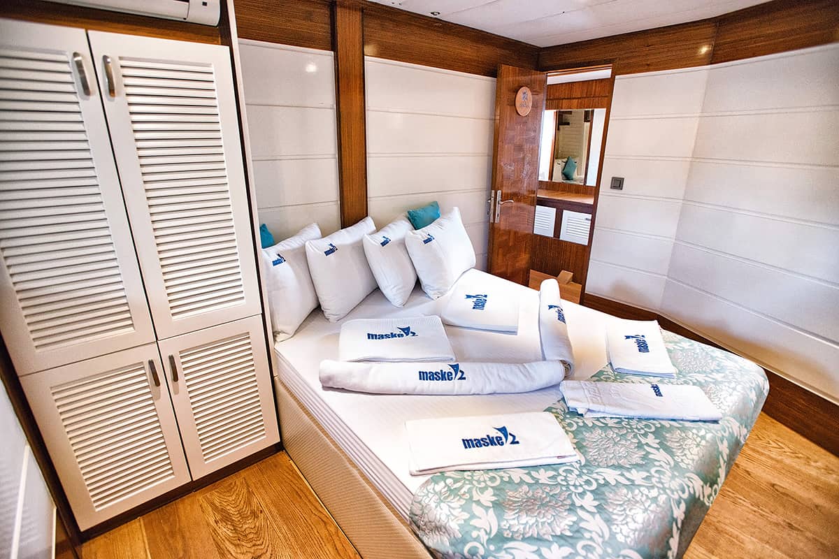 Acelya cabin for guests.jpg