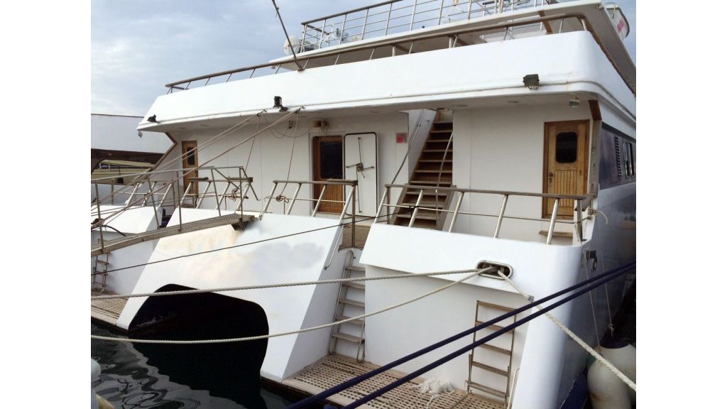 Aegean Princess stern.jpg