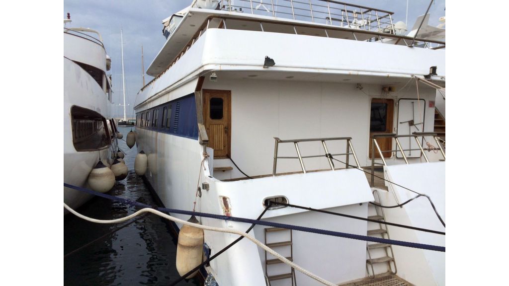 Aegean princess stern2.jpg
