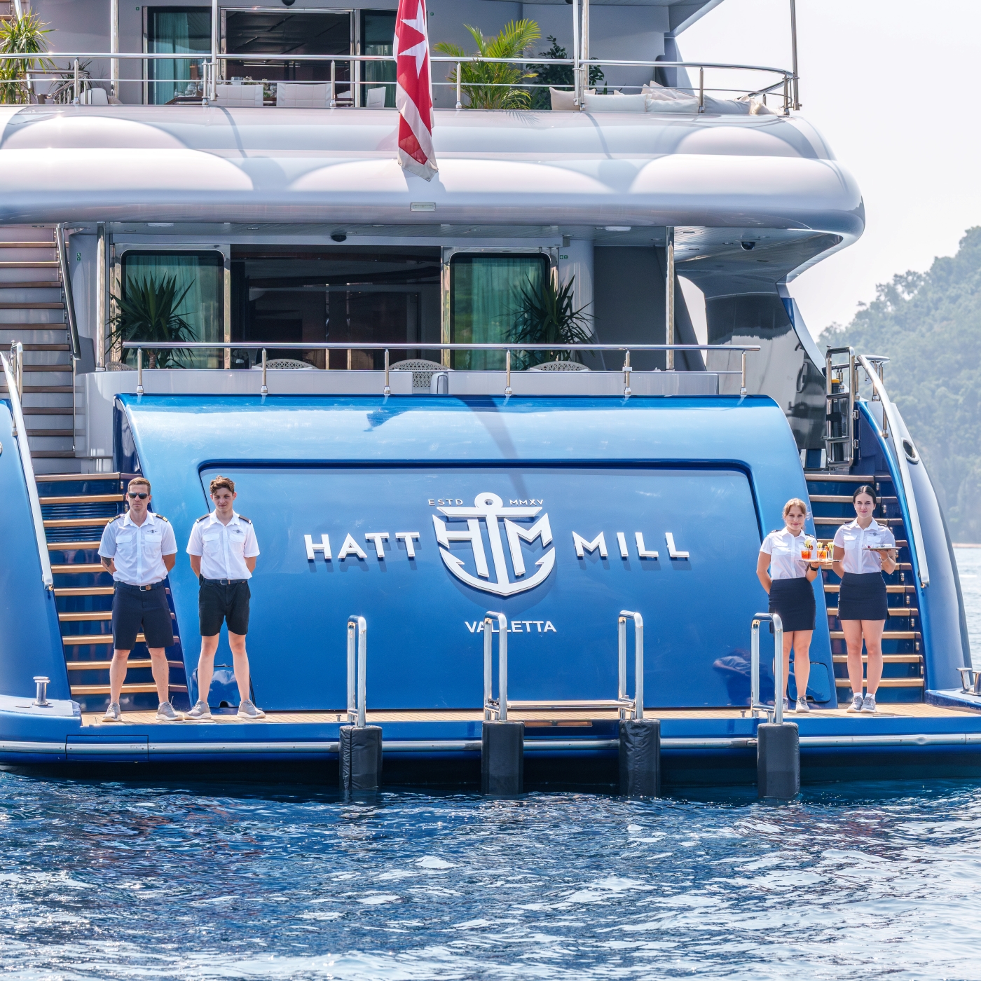 Aft Deck With Crew 03 .jpg