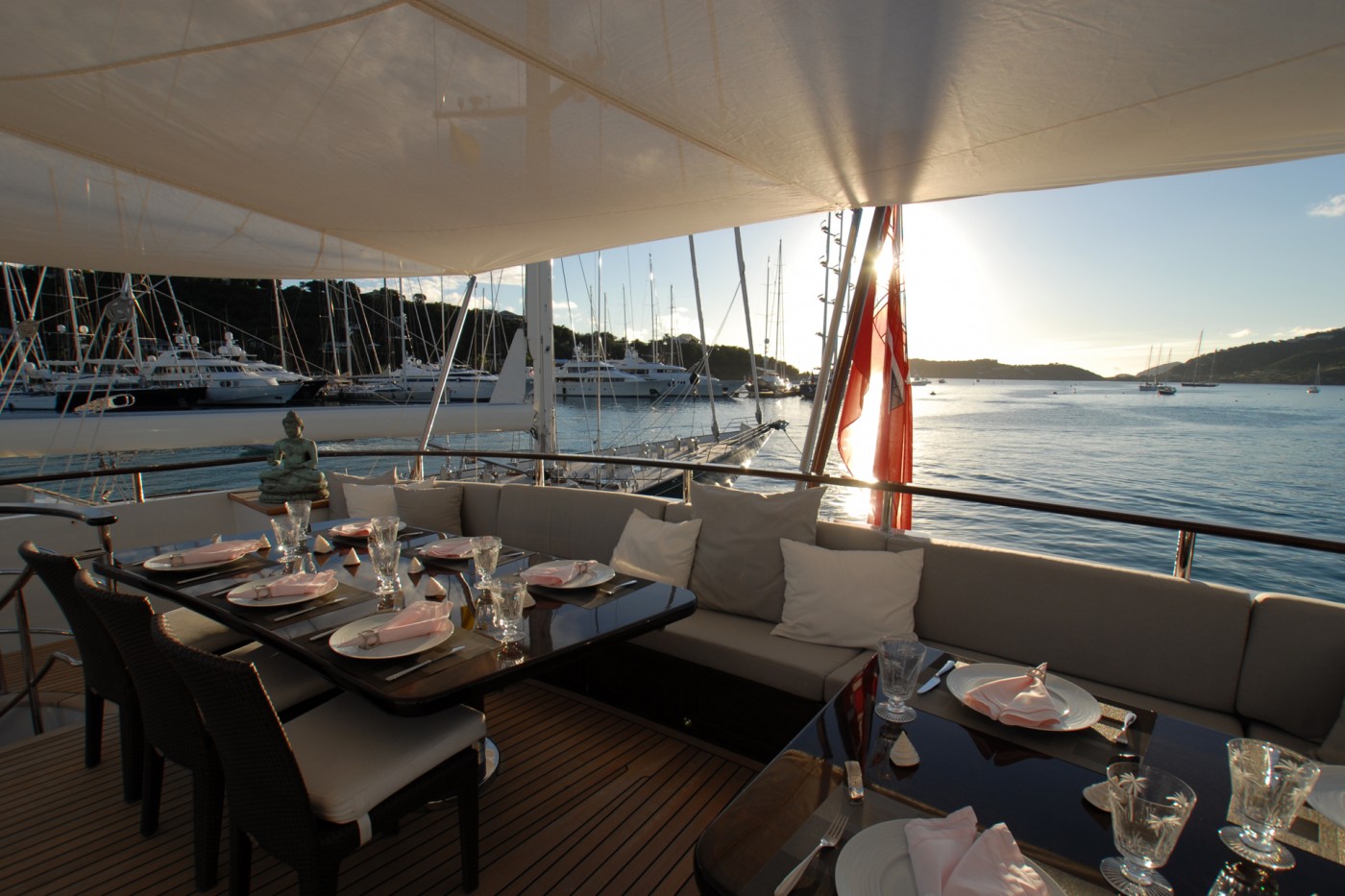 Alfresco 00003.jpg