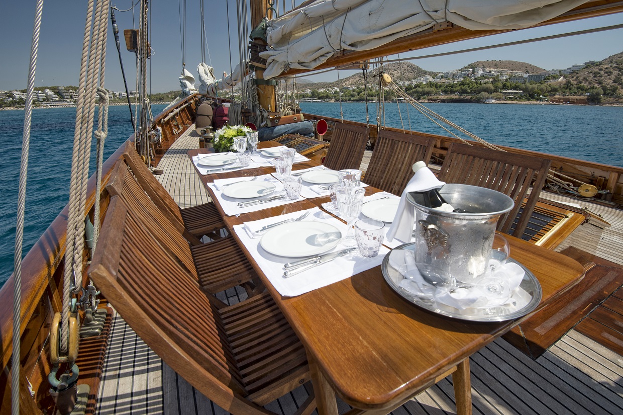 Alfresco dining area 00001.jpg