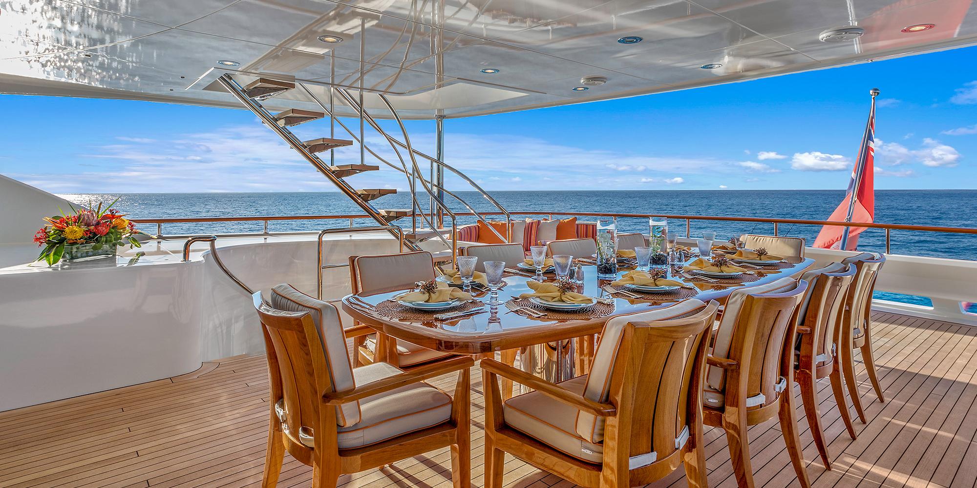 Alfresco dining area 2.jpg