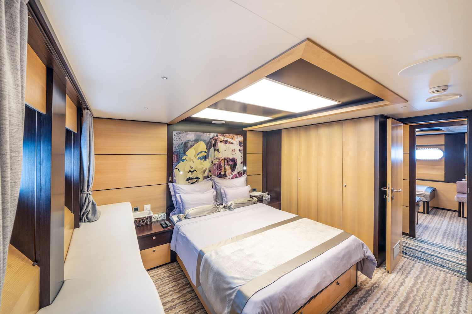 Ava double cabin .jpg