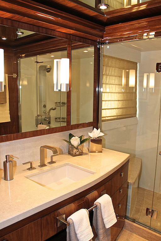 Bathroom00003.jpg
