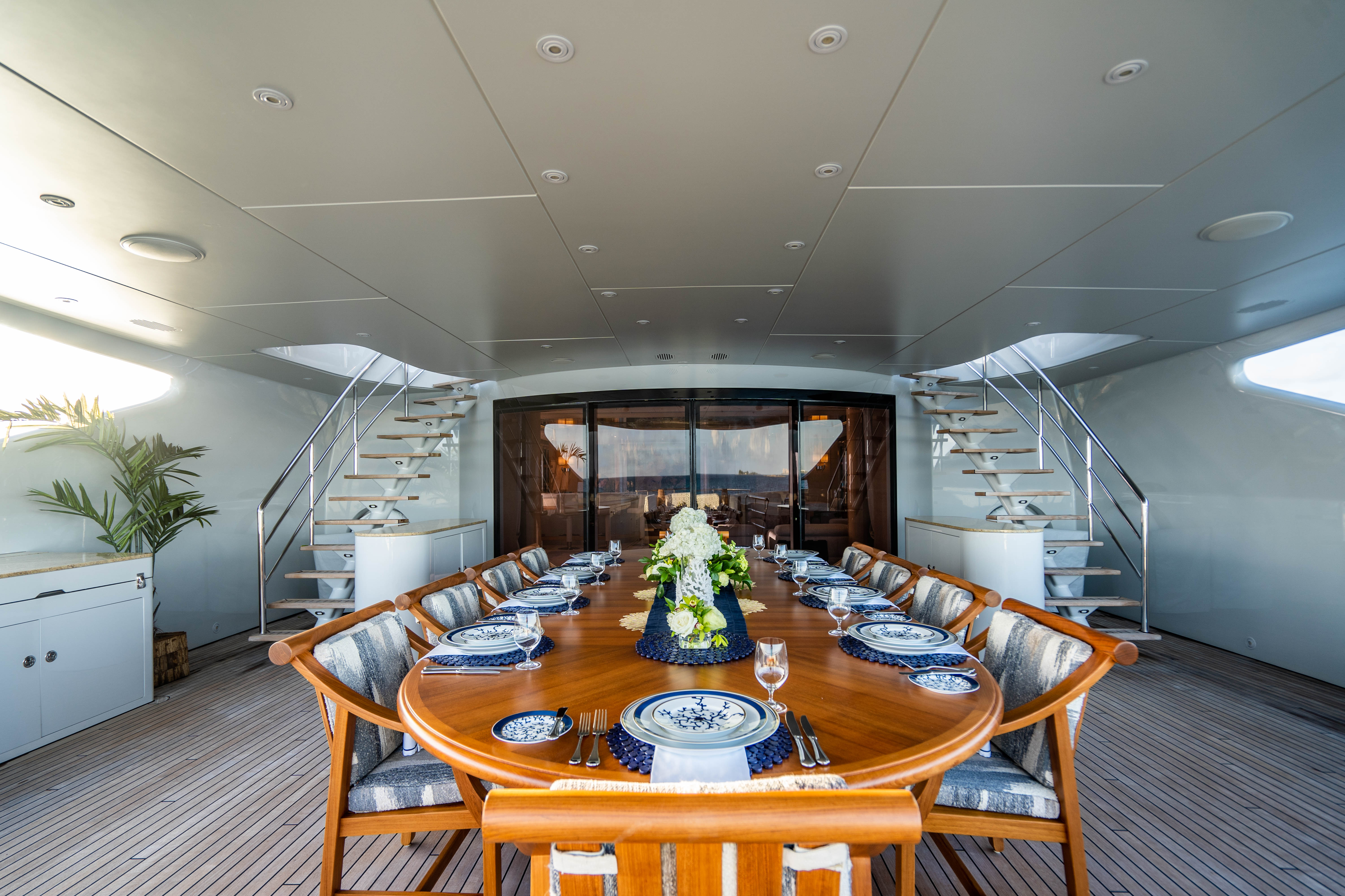 Bridge Aft dining.jpg