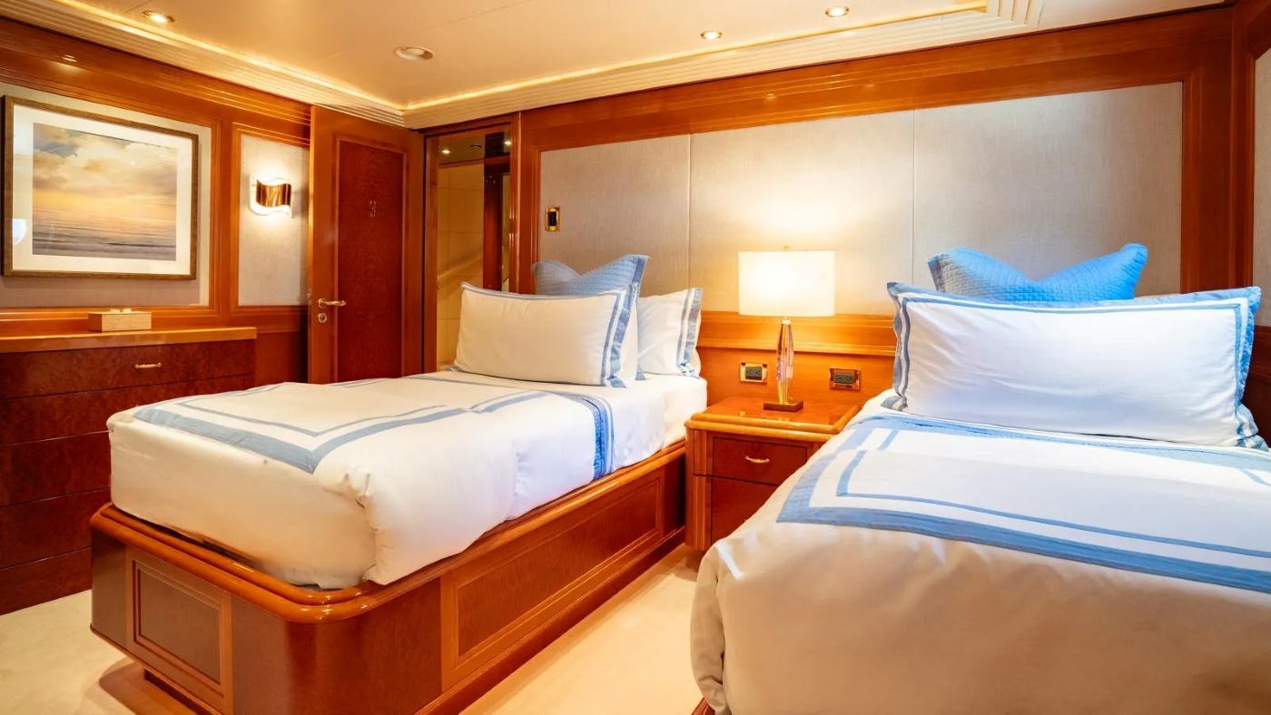 Cabin With Double Bed 012.jpg