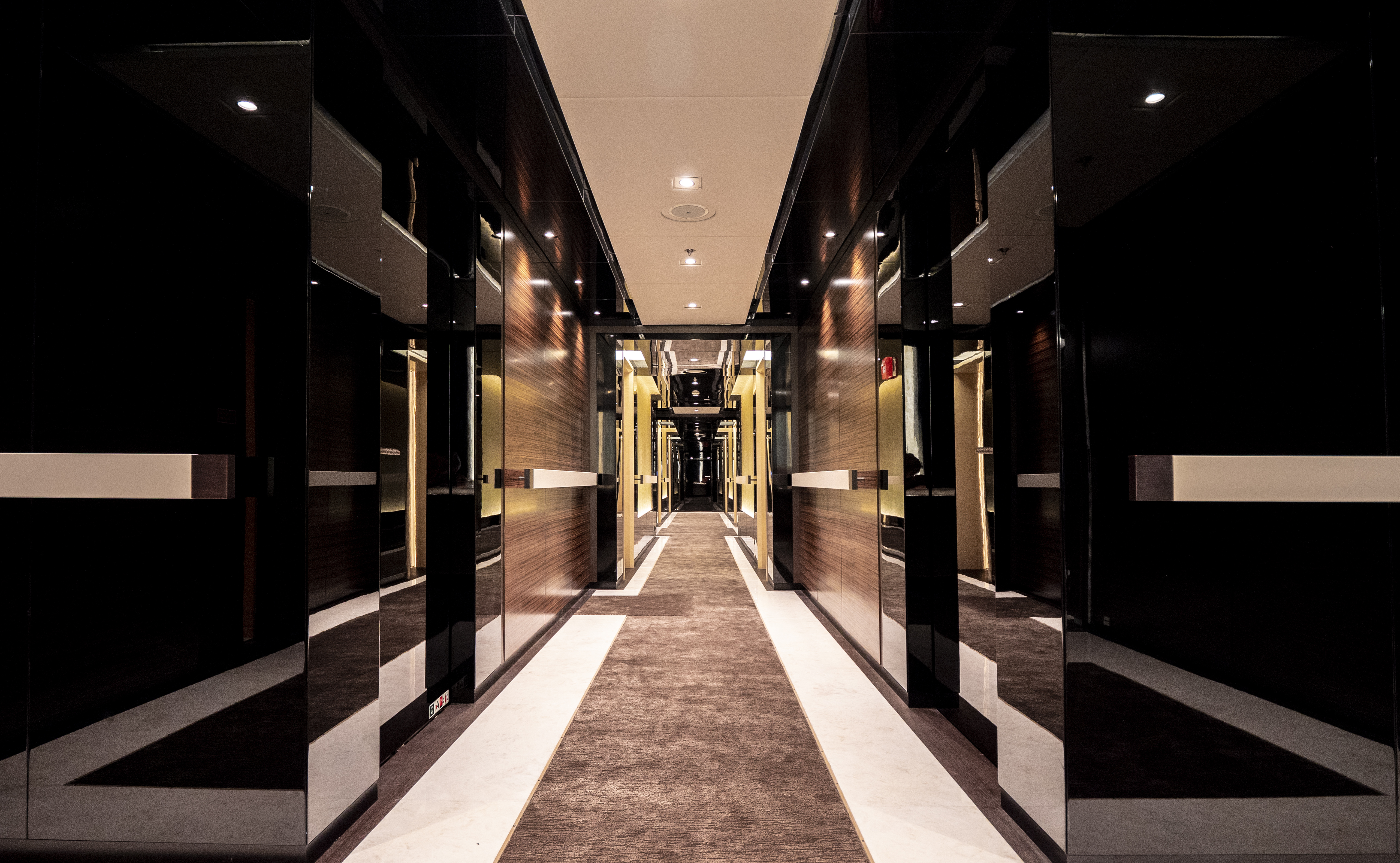 Corridor 2.jpg