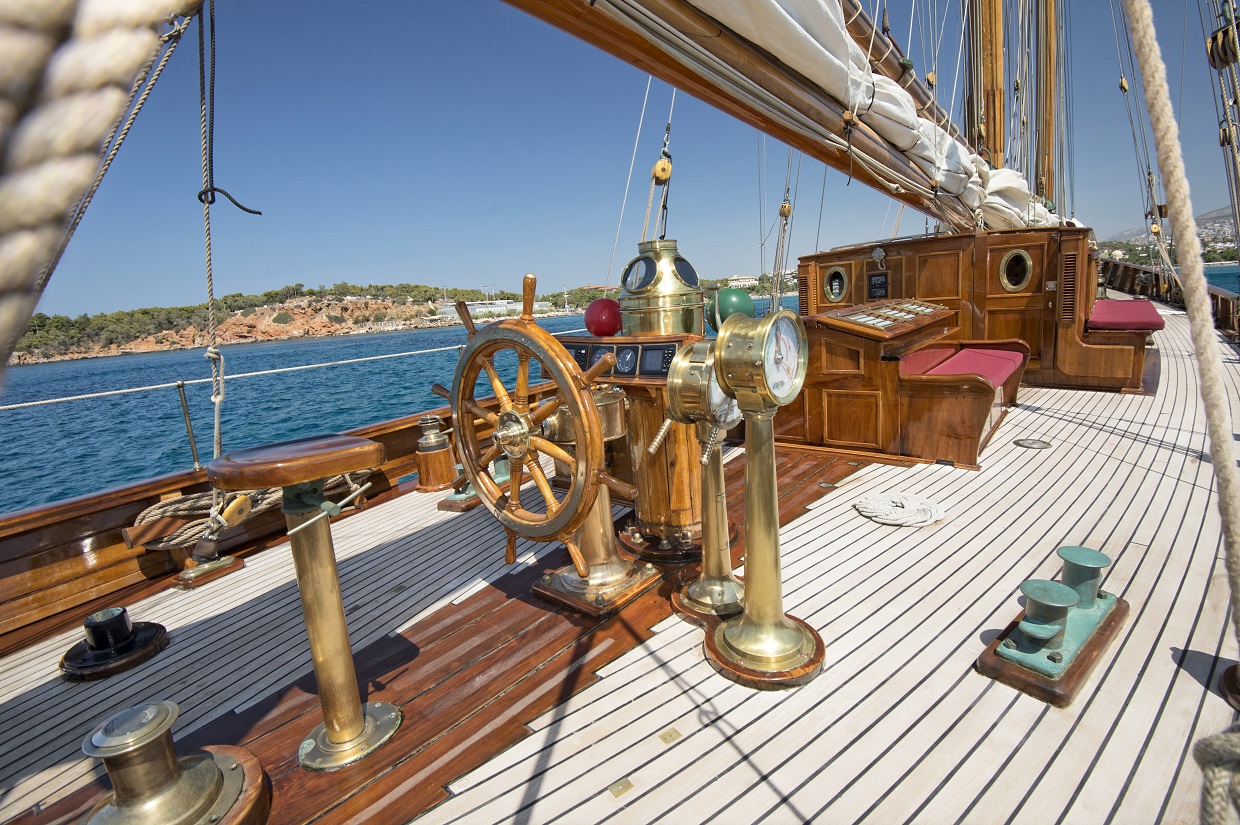 Deck 00009.jpg