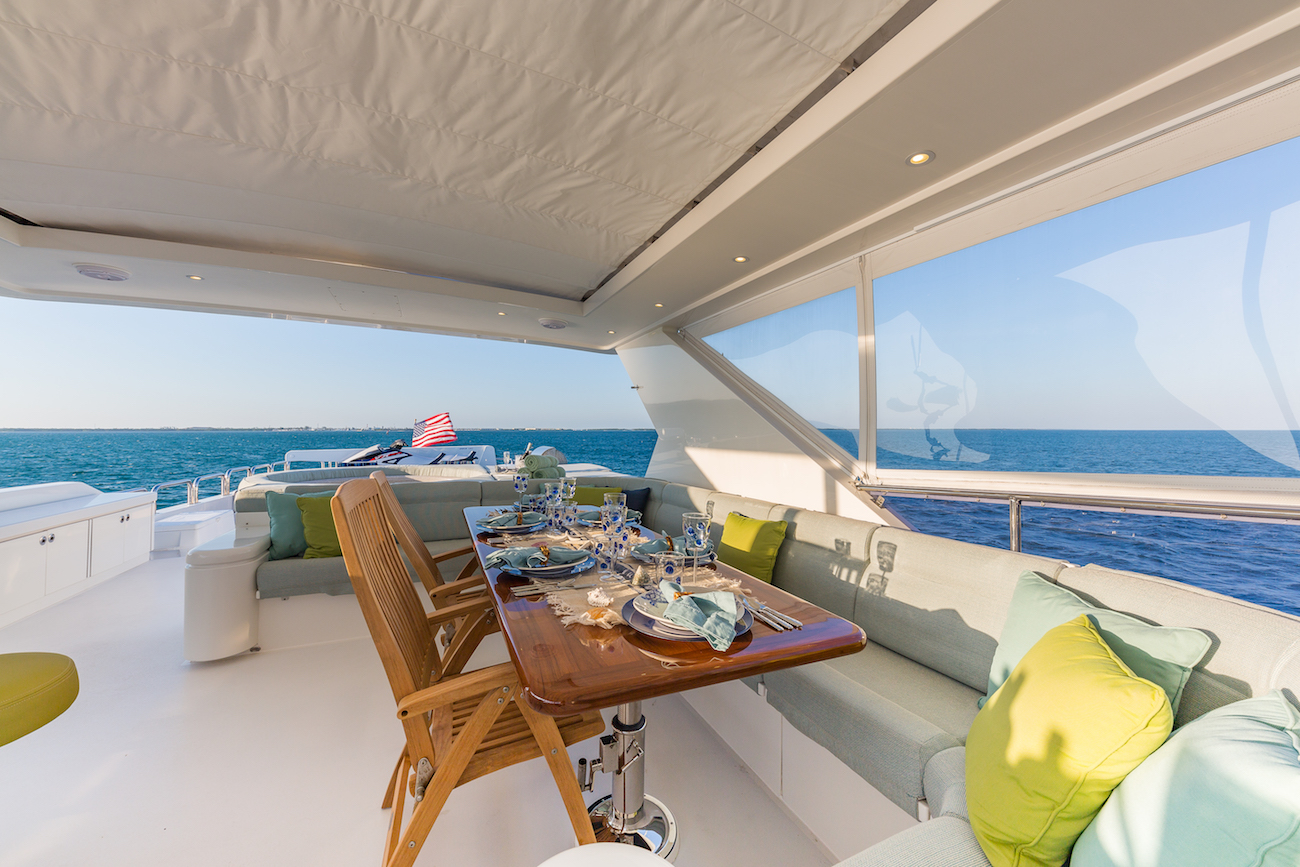 Dining set up alfresco.jpg