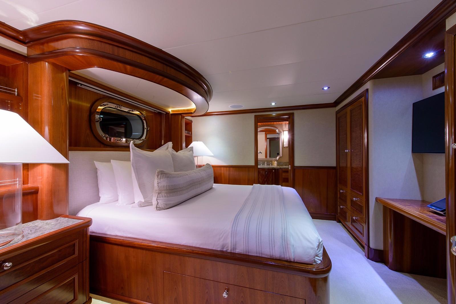 Double guest cabin  00012.jpg