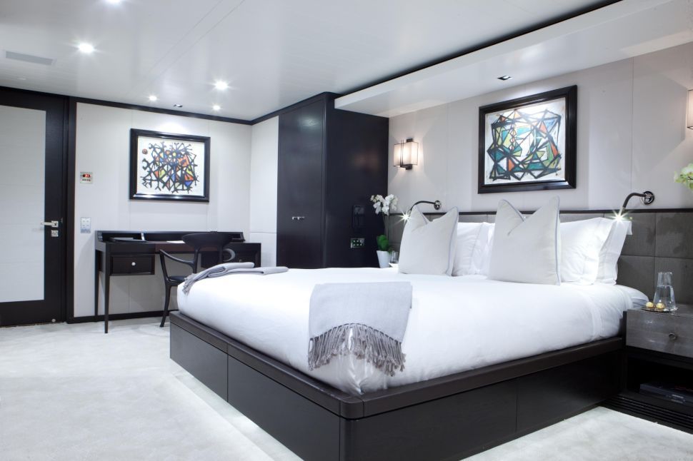Double guest cabin 00007.jpg