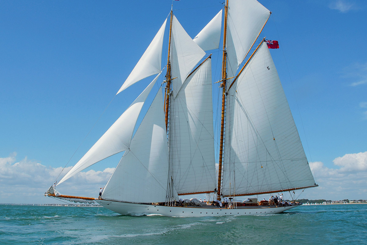 ELEONORA sailing yacht.jpg
