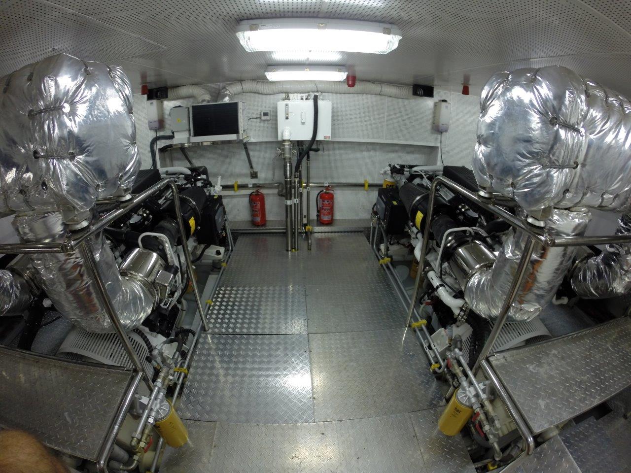 Engine room 44.jpg