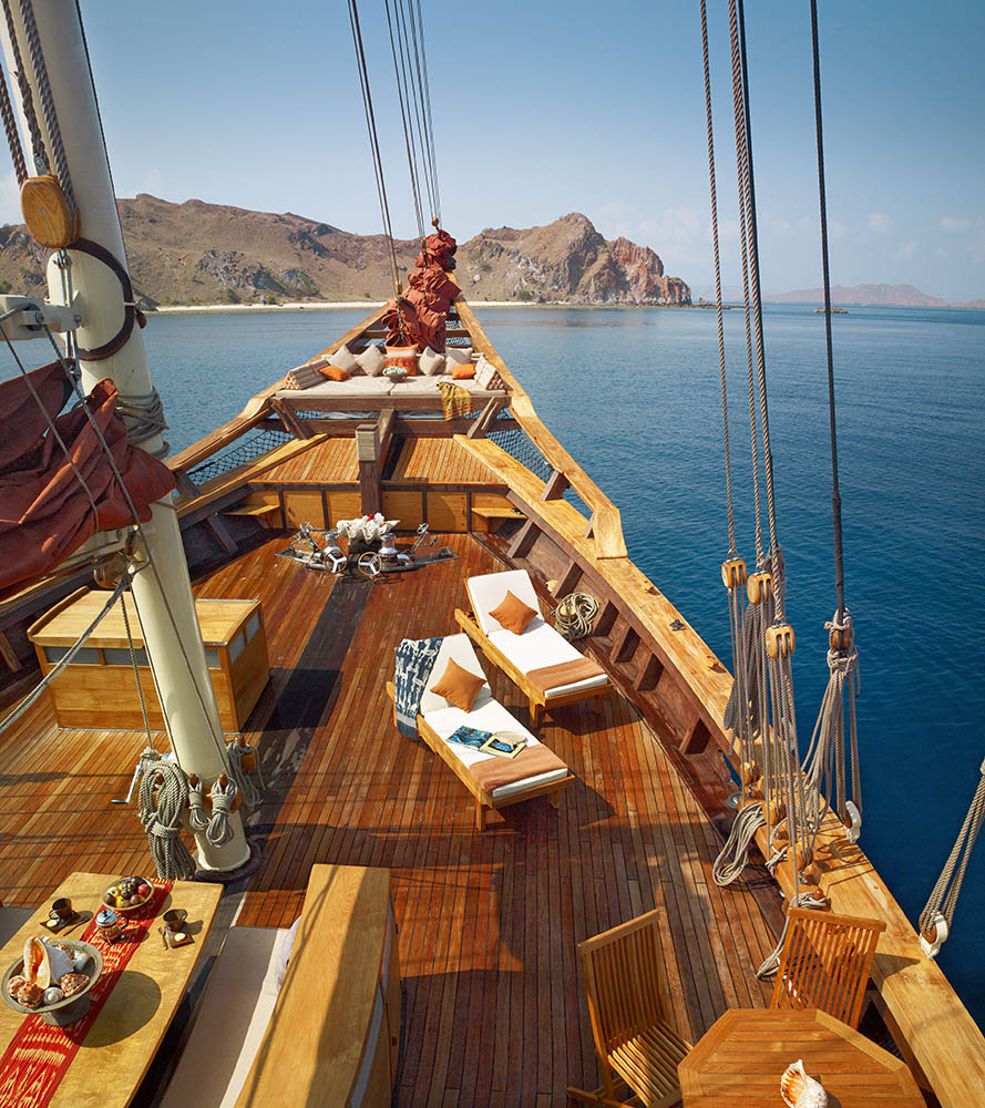 Everything is planned to help you relax on board SI DATU BUA .jpg