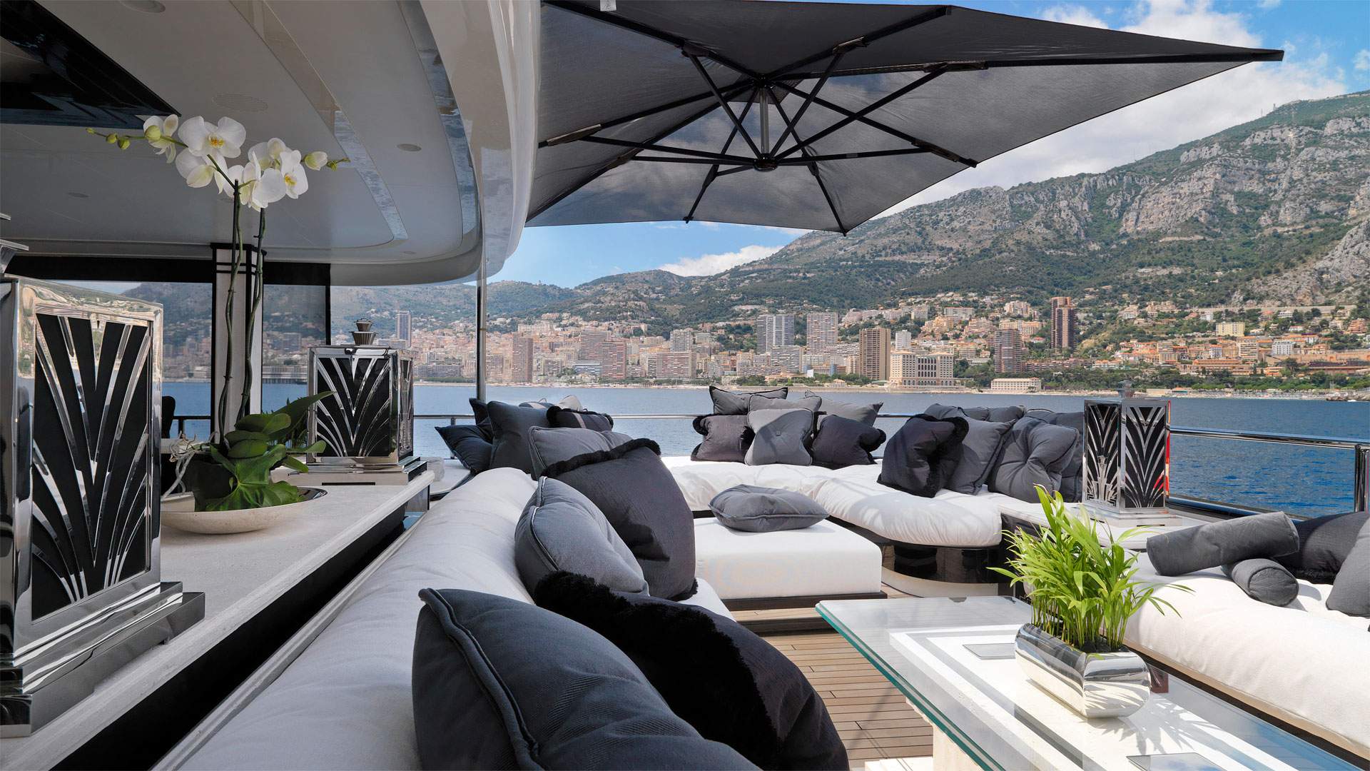 Exterior living spaces  00003.jpg