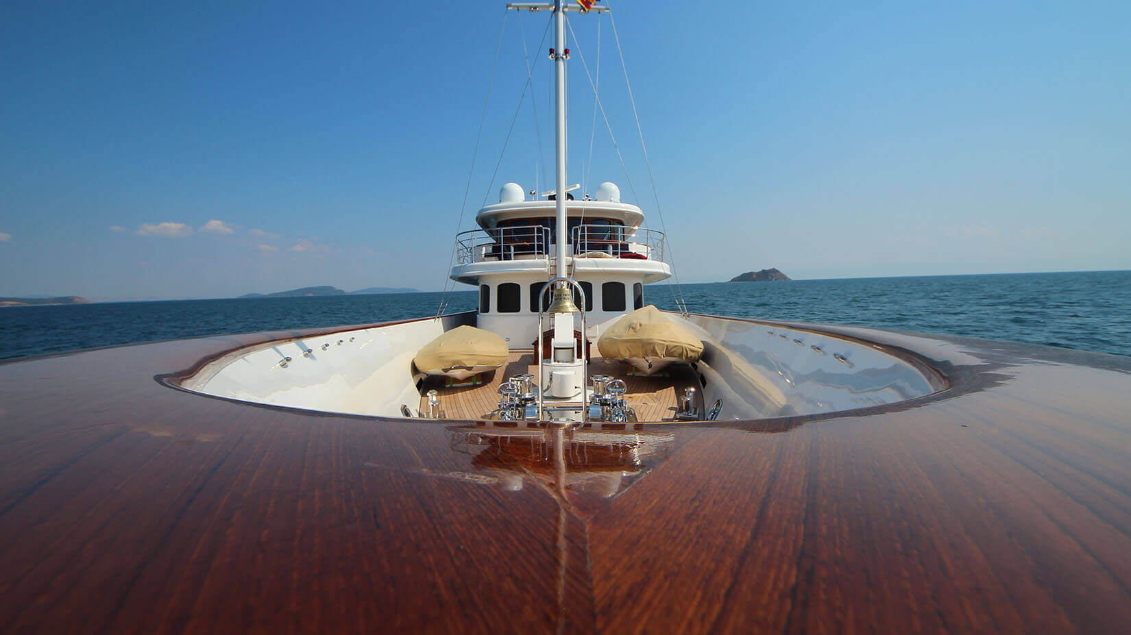 Foredeck.jpg