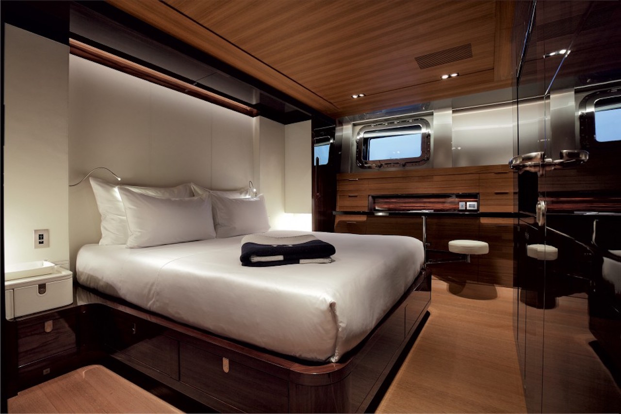 Guest Cabin 2.jpg