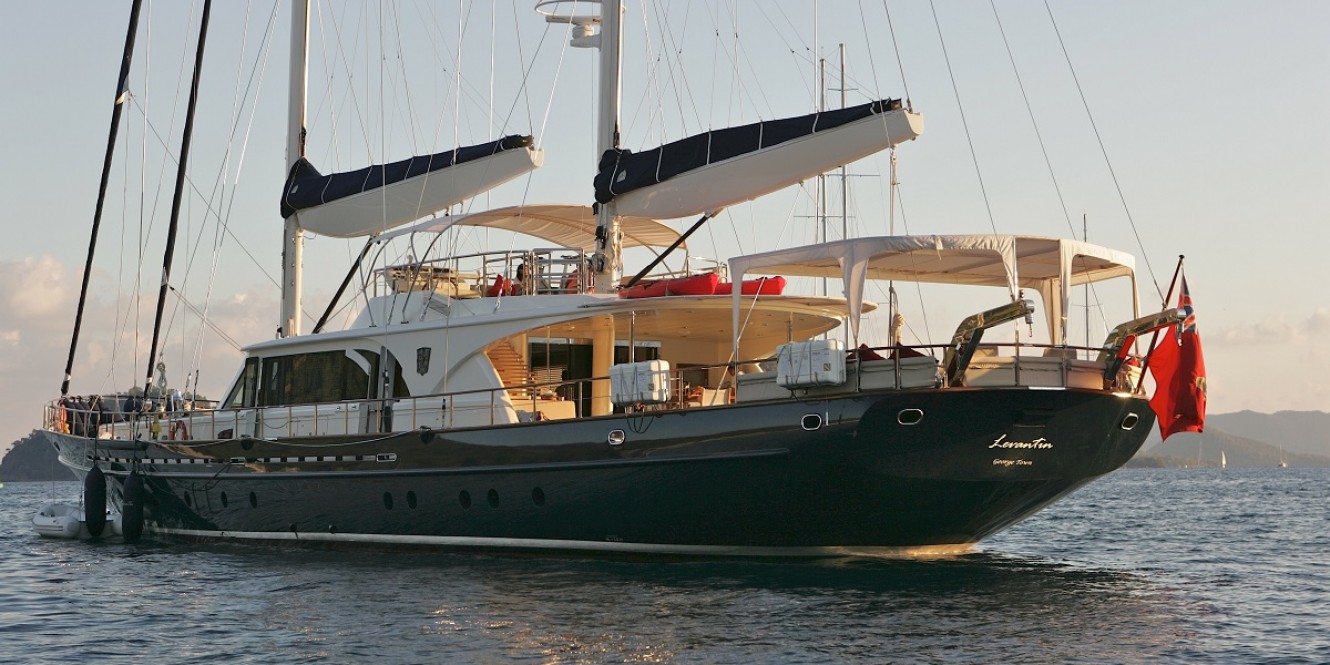 Gulet Levantin - aft view.jpg