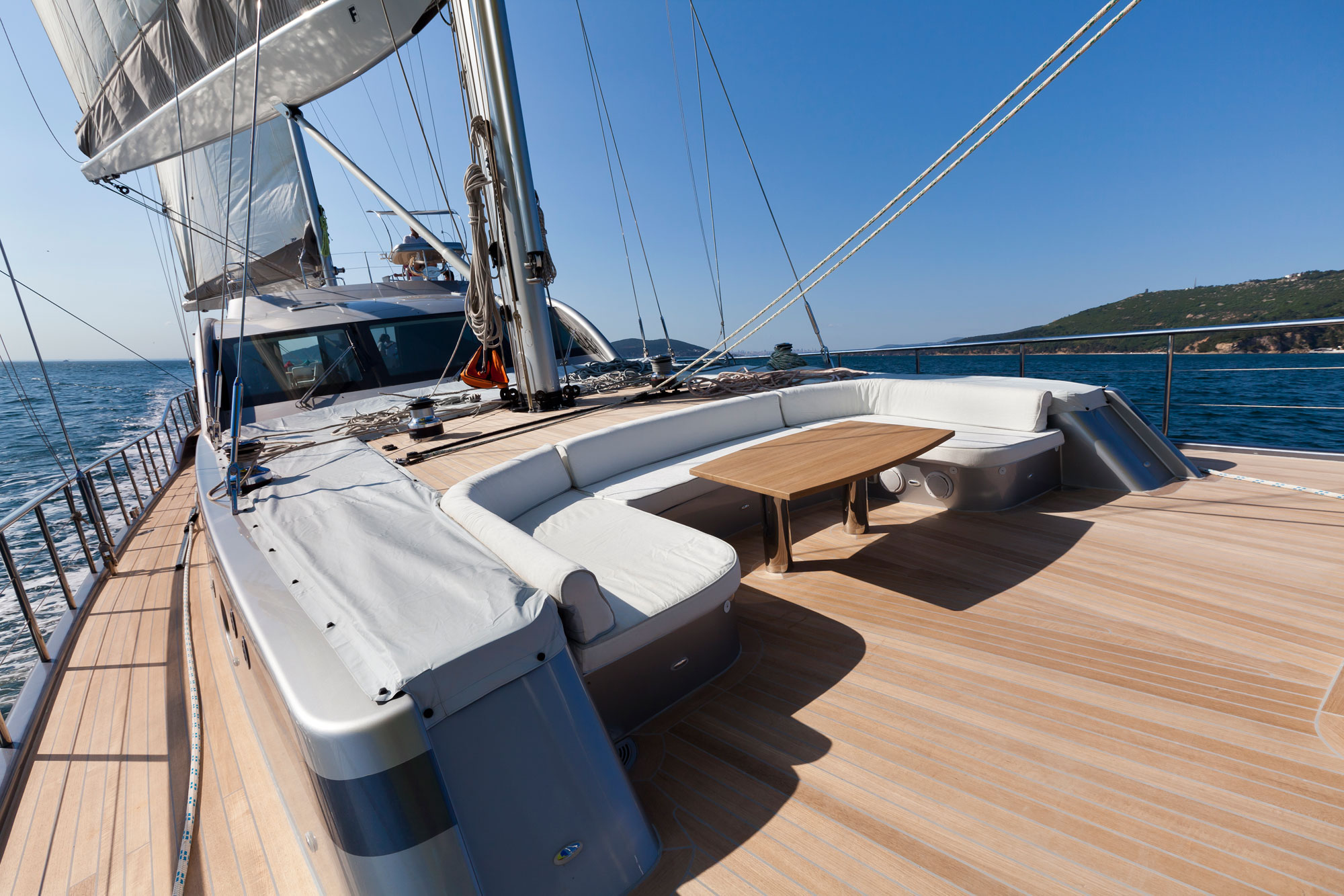 Gulet MERLIN - Foredeck Seating.jpg
