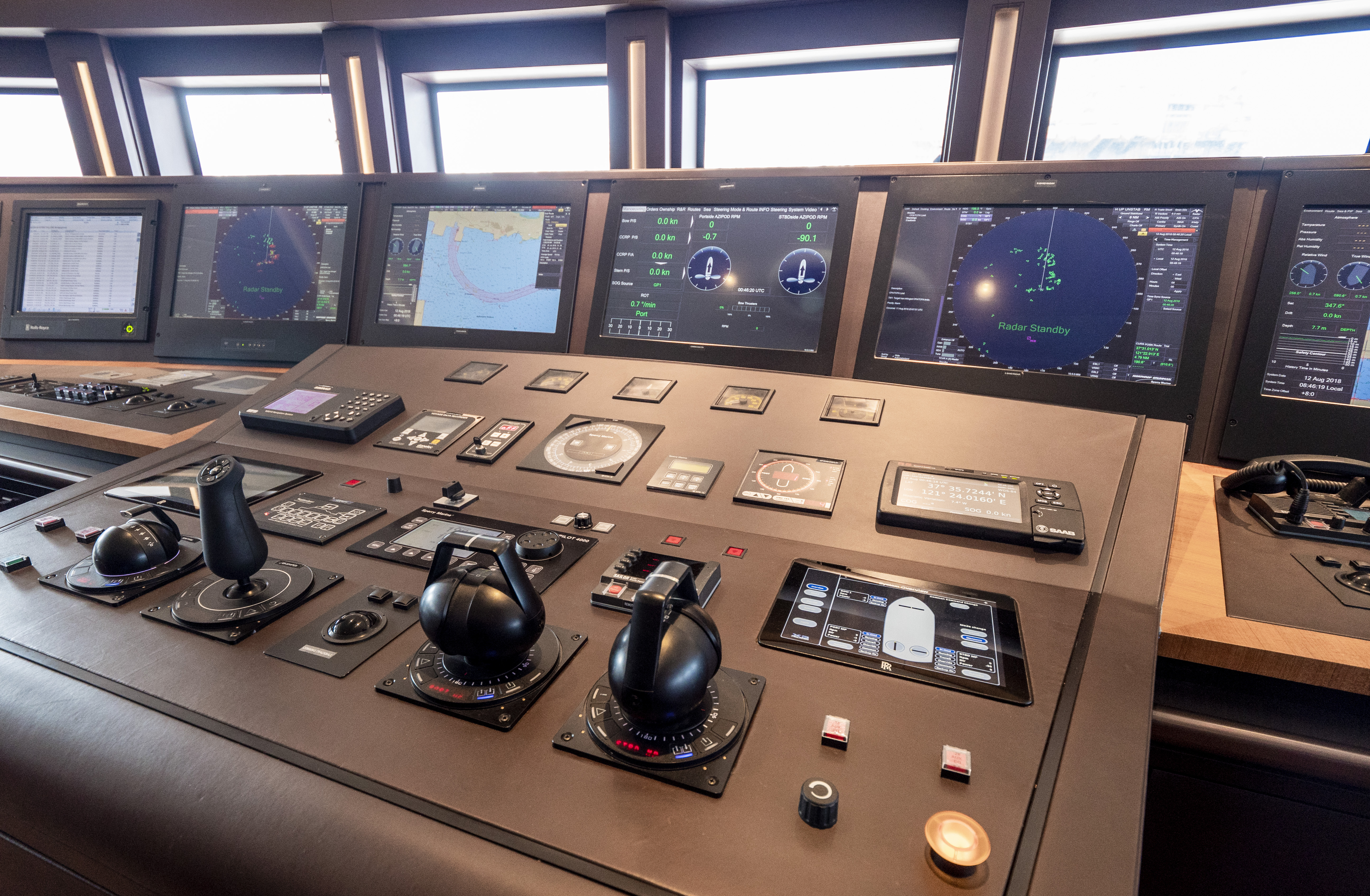 Helm station 4.jpg