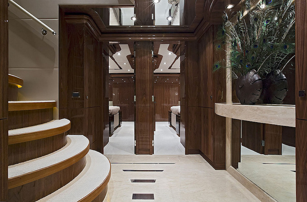 Interior 00008.jpg