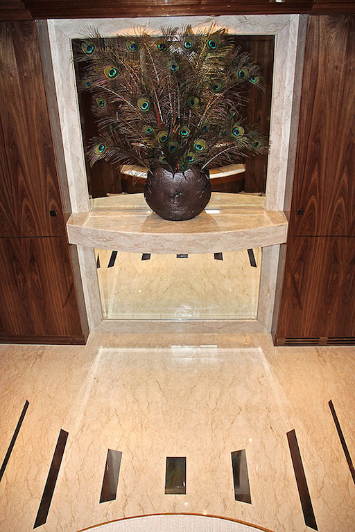Interior 00009.jpg
