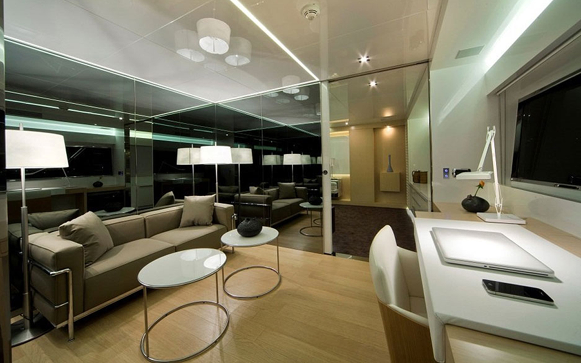 Interior 00022.jpg