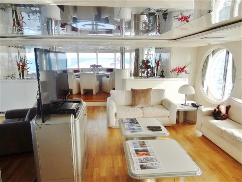 Interior 134.jpg