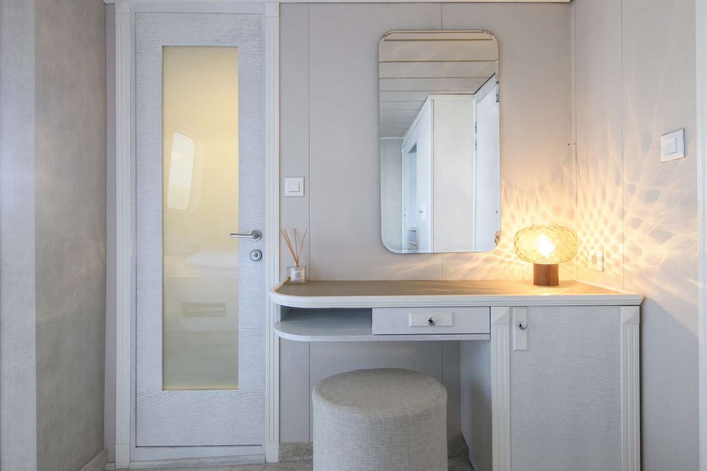 Interior Relaxation Area 05.jpg
