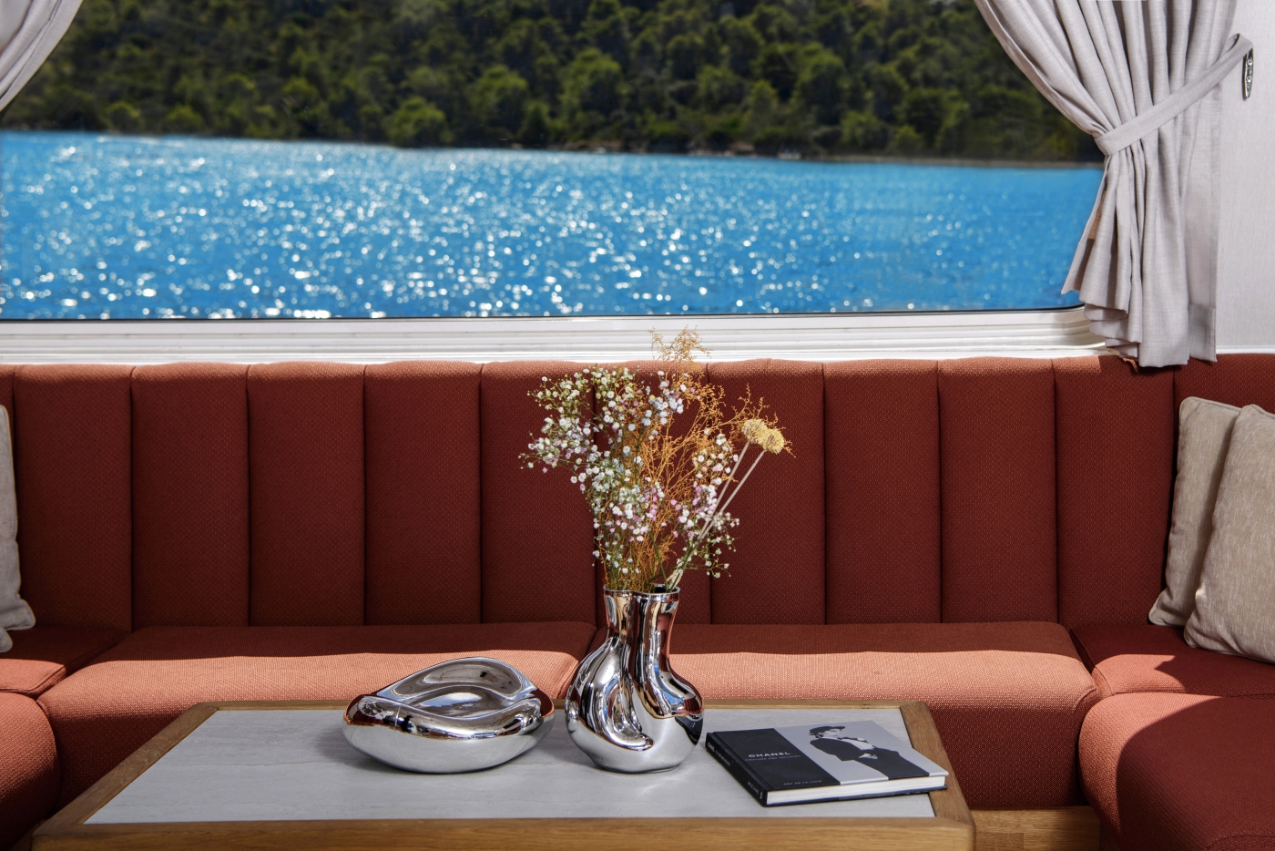 Interior Relaxation Area 06.jpg
