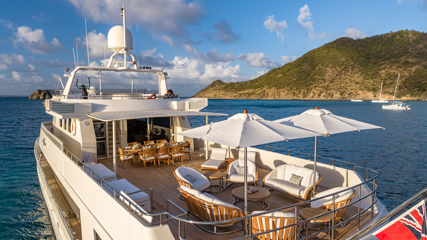 LIONSHARE upper deck .jpg