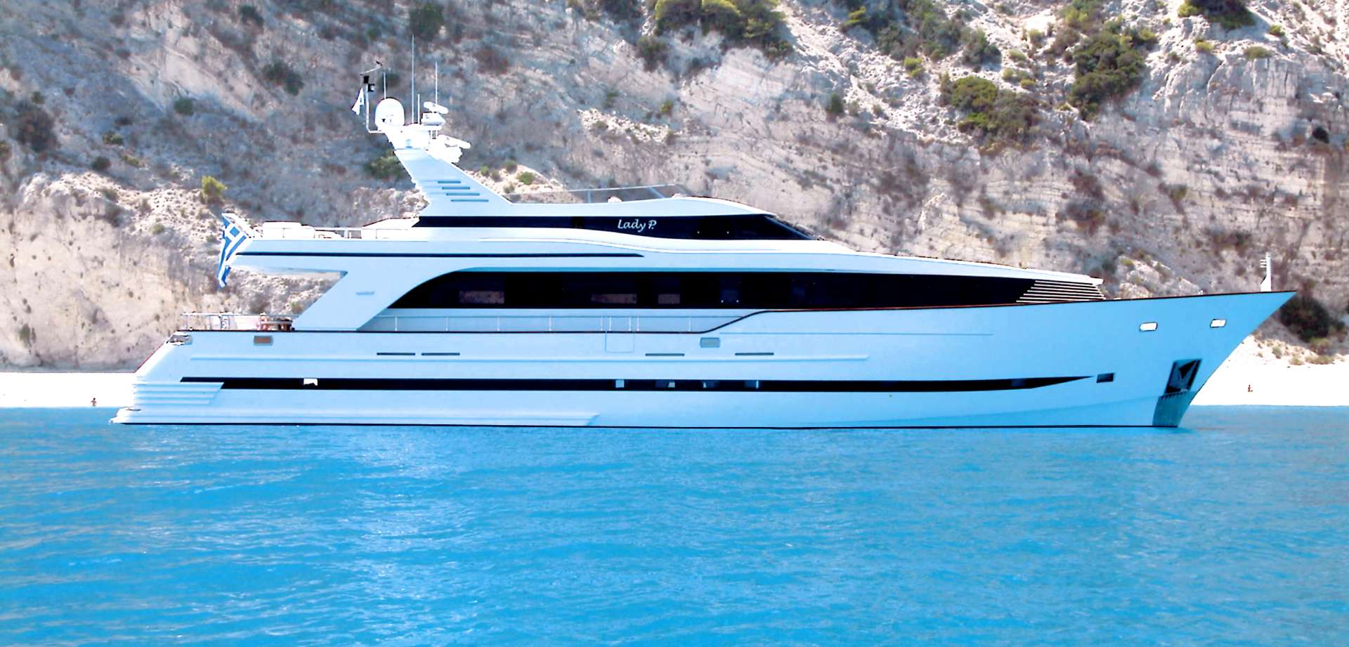 Lady P -exterior.jpg