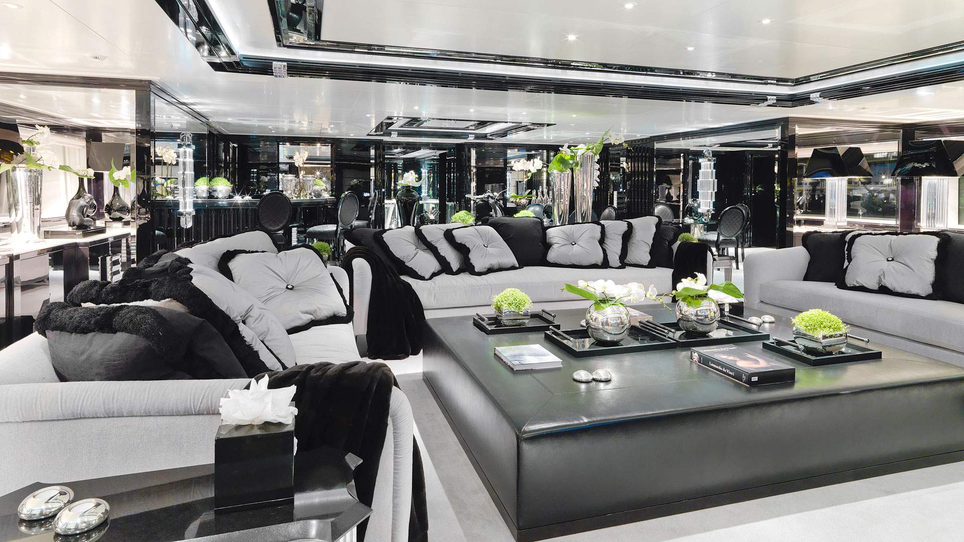 Lounge area.jpg