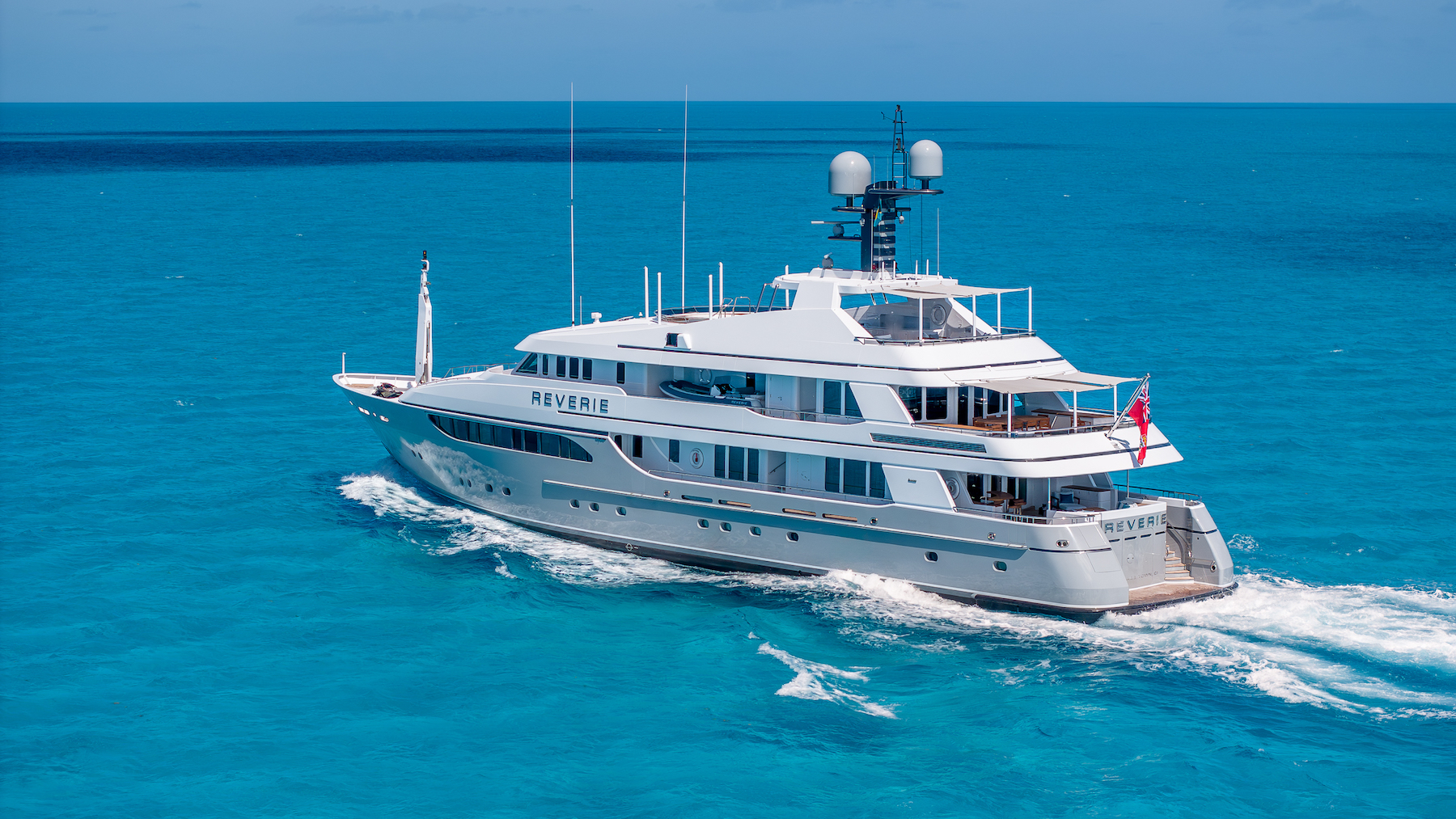 Luxury superyacht REVERIE - running.jpg