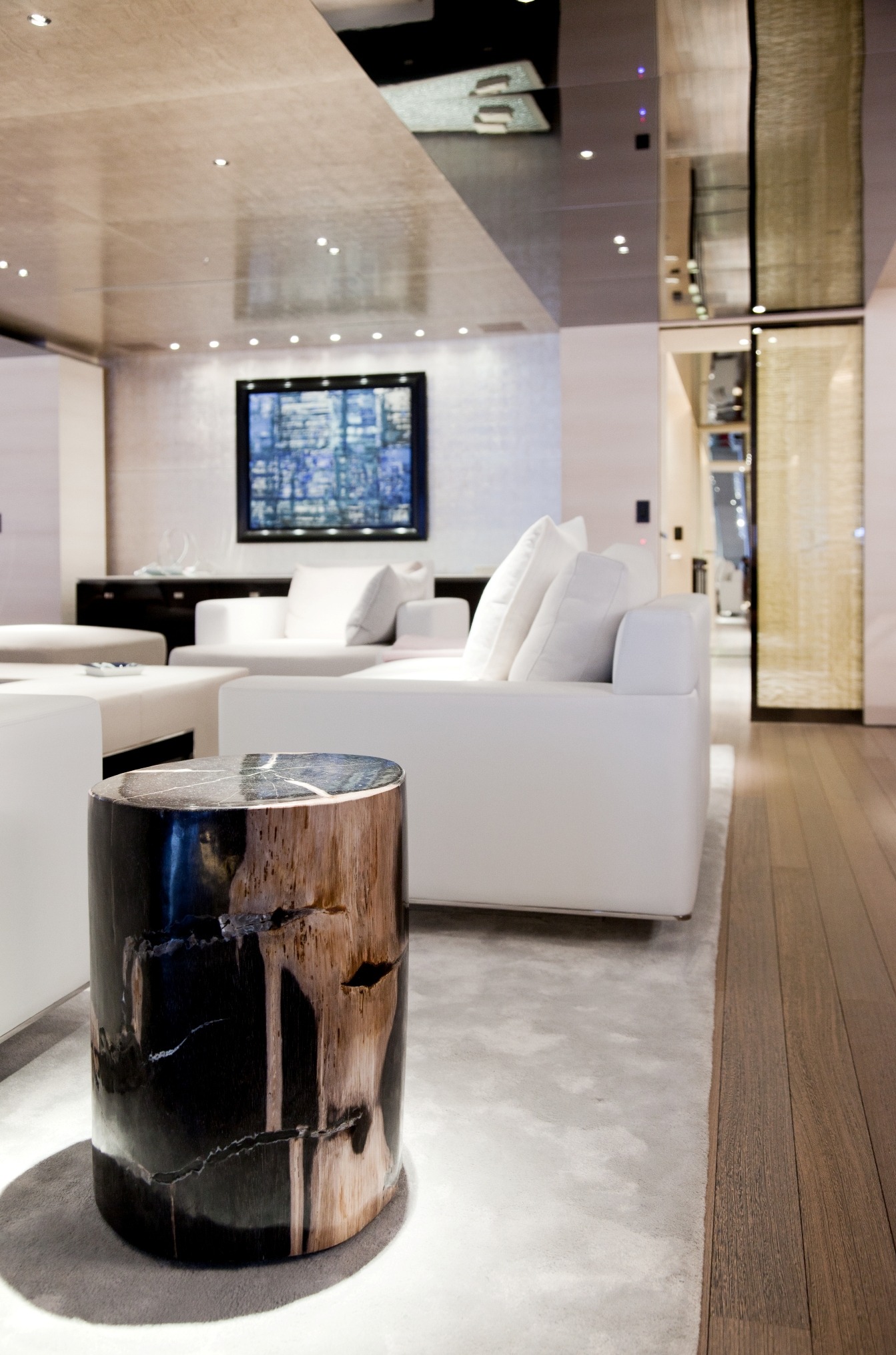 Main salon details.jpg