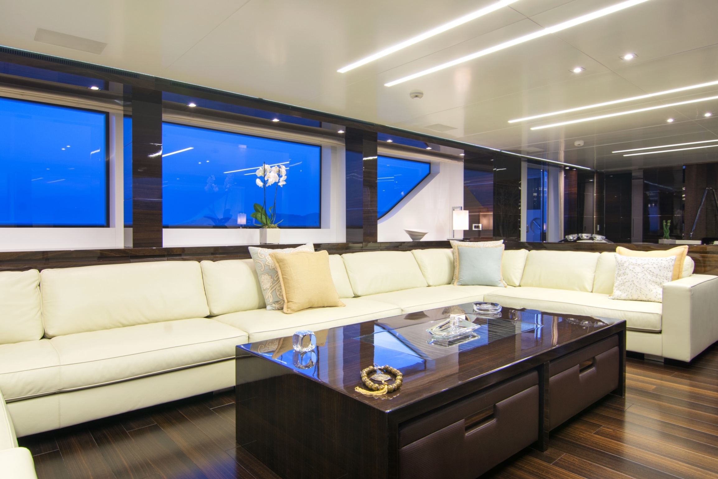 Main salon lounge.jpg
