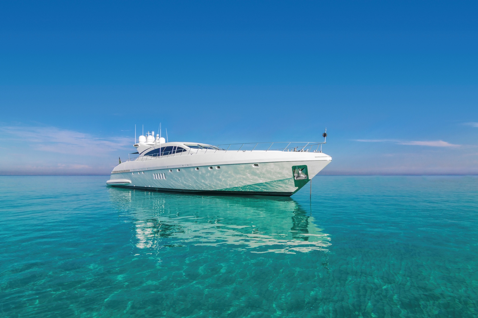 Mangusta 108 yacht FOUR FRIENDS - Anchored.jpg