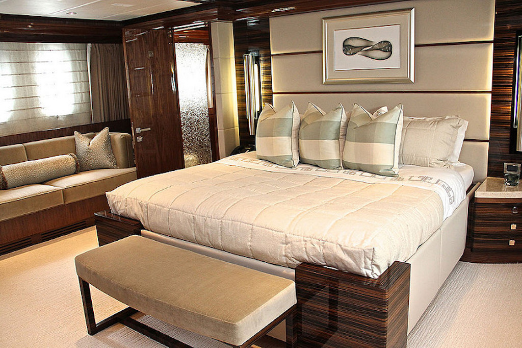 Master Cabin 00003.jpg