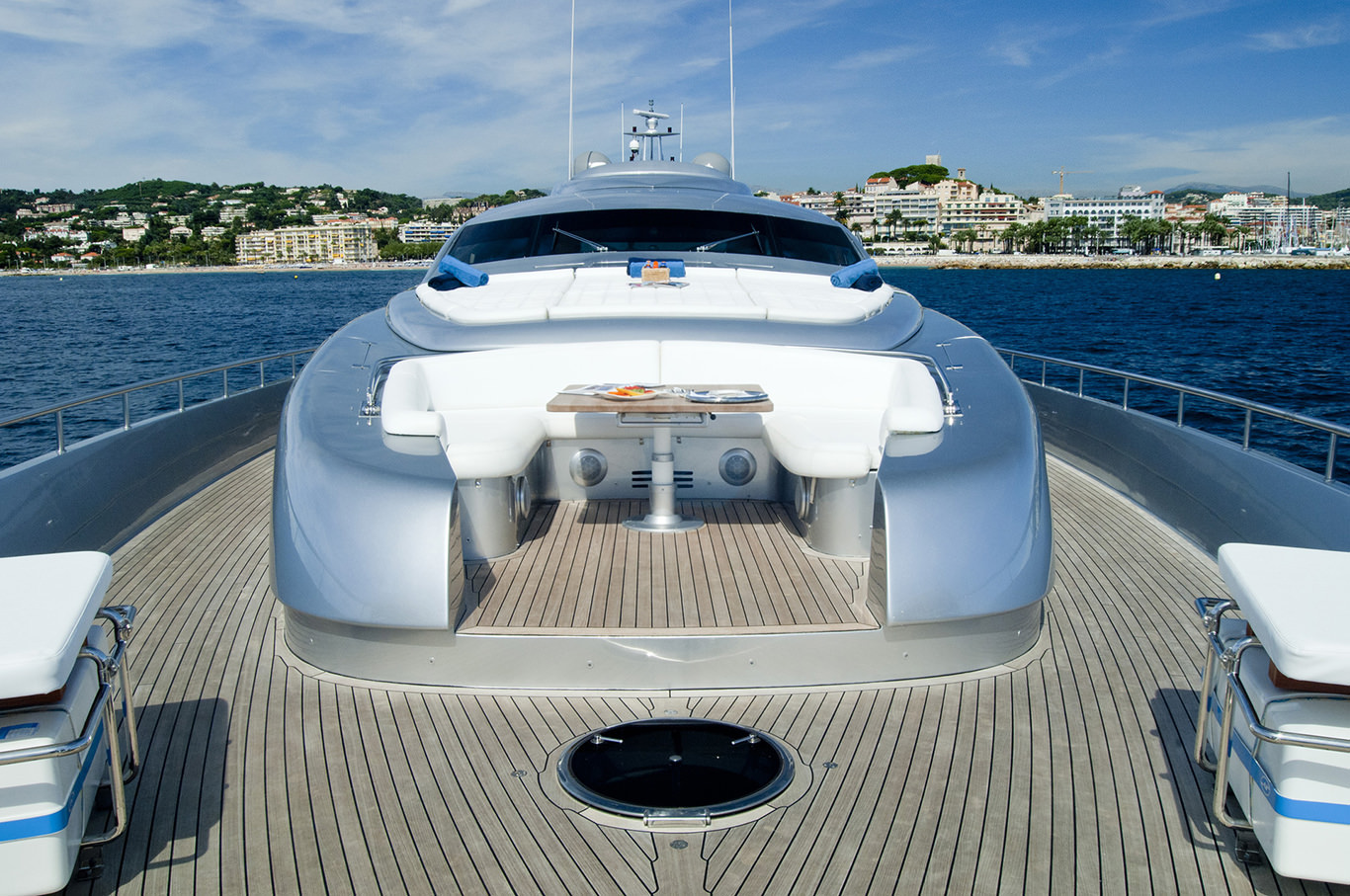 Mistral 55 - Exterior Living Spaces00004.jpg